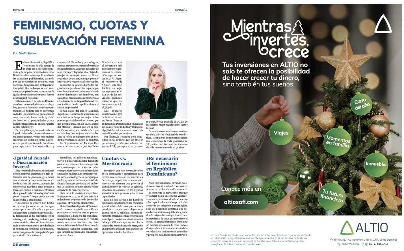 Doble página de El Avance con un anuncio de página completa